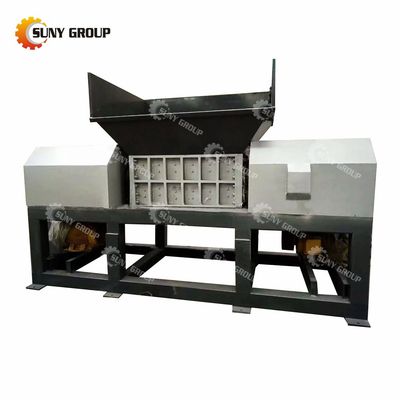 電子廃棄物 プラスチック廃棄物 メタルリサイクル 15kWのパワーで二重シャフト シュレッダーマシン
