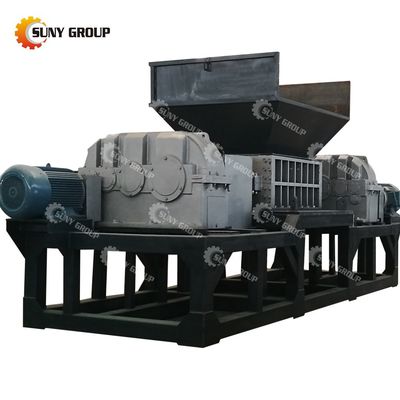 電子廃棄物 プラスチック廃棄物 メタルリサイクル 15kWのパワーで二重シャフト シュレッダーマシン
