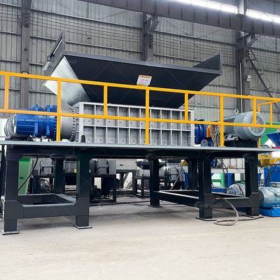 木製の箱紙紙プラスチックリサイクルのためのPLC制御ダブルシャフトシレッダー